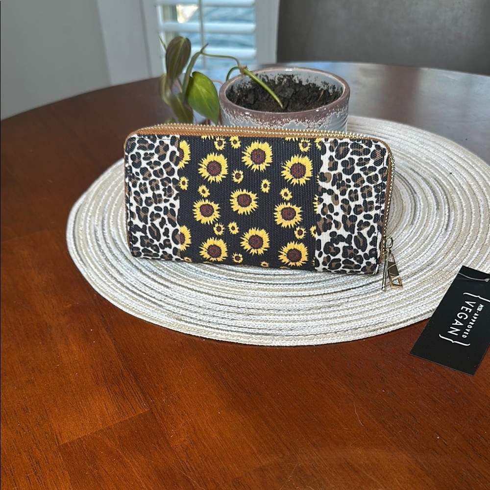 New Double Fashion Wallet/Wristlet